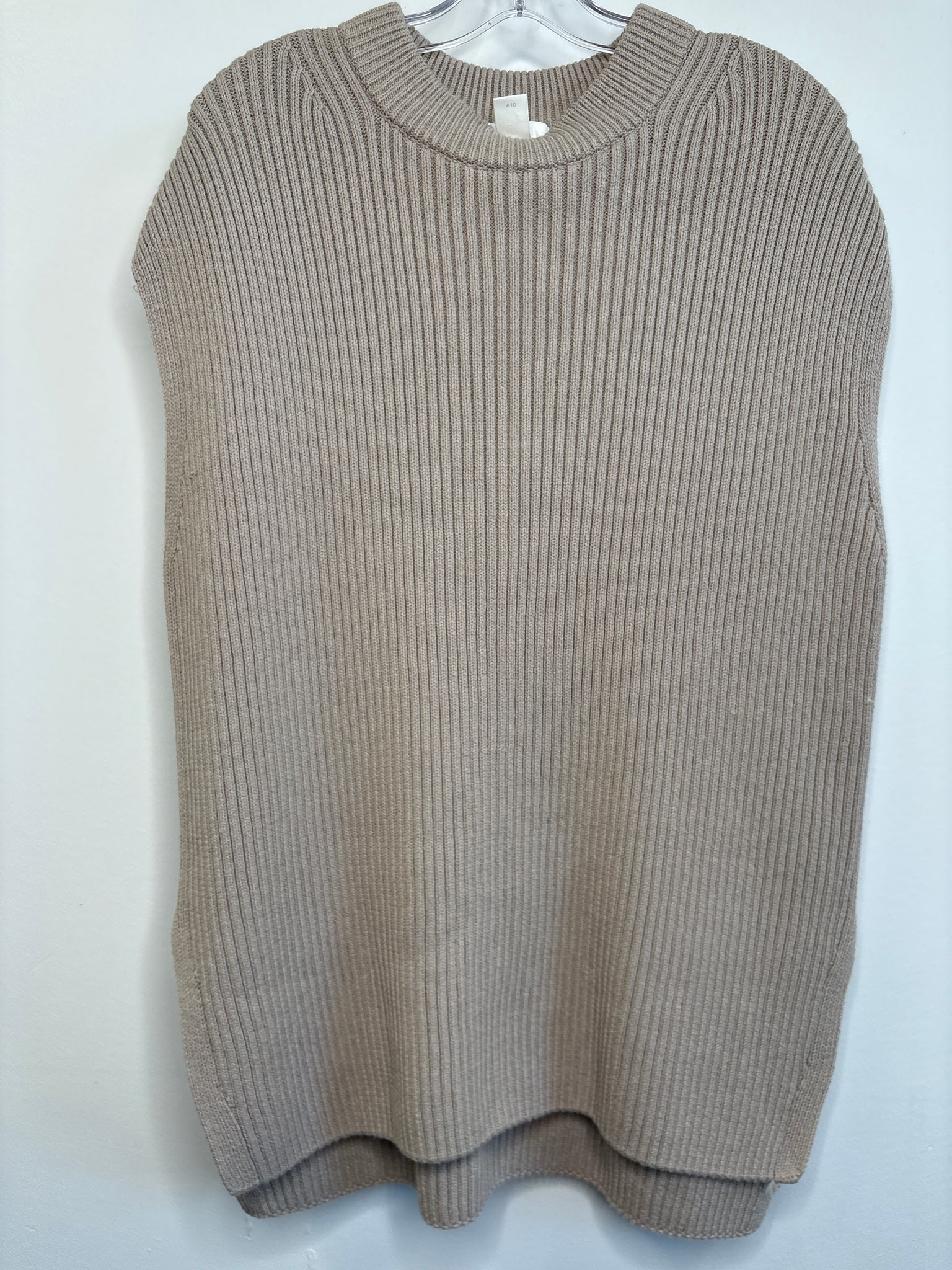 H&M Knit Sweater Vest (L)