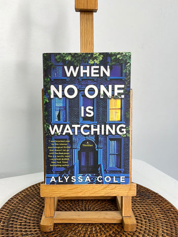 When No One is Watching - Alyssa Cole