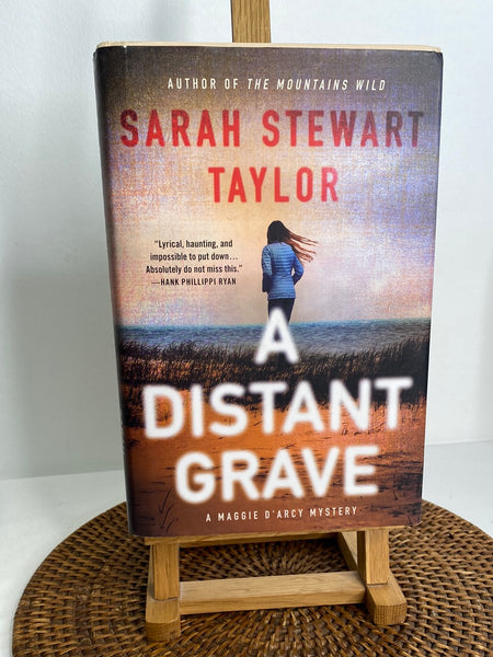 A Distant Grave - Sarah Stewart Taylor