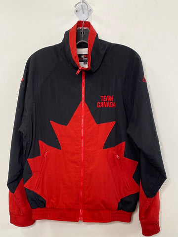 Vintage Canada Sportswear Customs Embroidered Team Canada Mockneck Windbreaker Jacket (S)