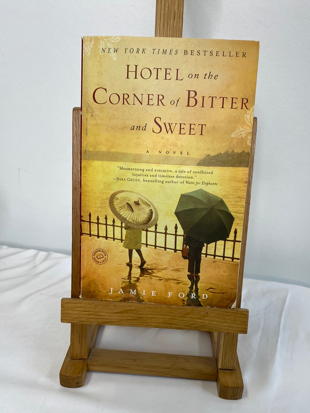 Hotel On The Corner Of Bitter And Sweet - Jamie Ford