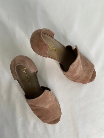 NWT Lord & Taylor Open-Toe Mule Pumps (6M/36)