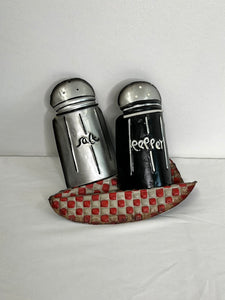 Salt/Pepper Metal Wall Decoration