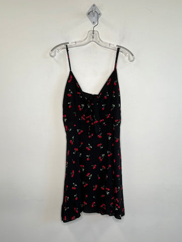 NWT Morrisday Cherry Tie-Front Dress (L)